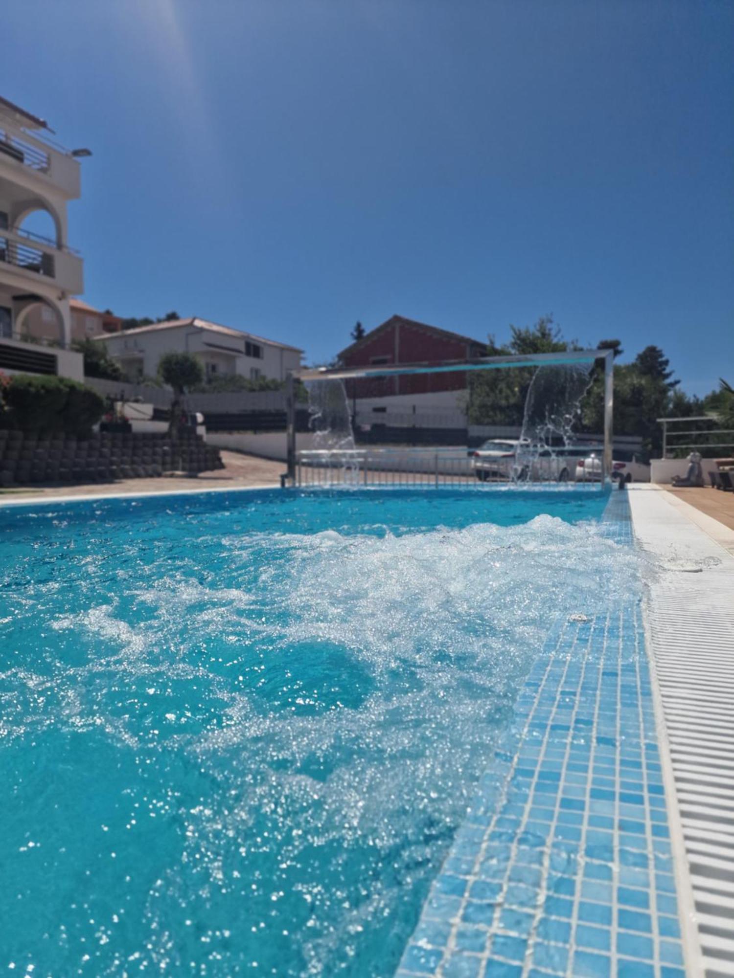 Luxury Apartments Silva With Sea View Okrug Gornji Exterior foto