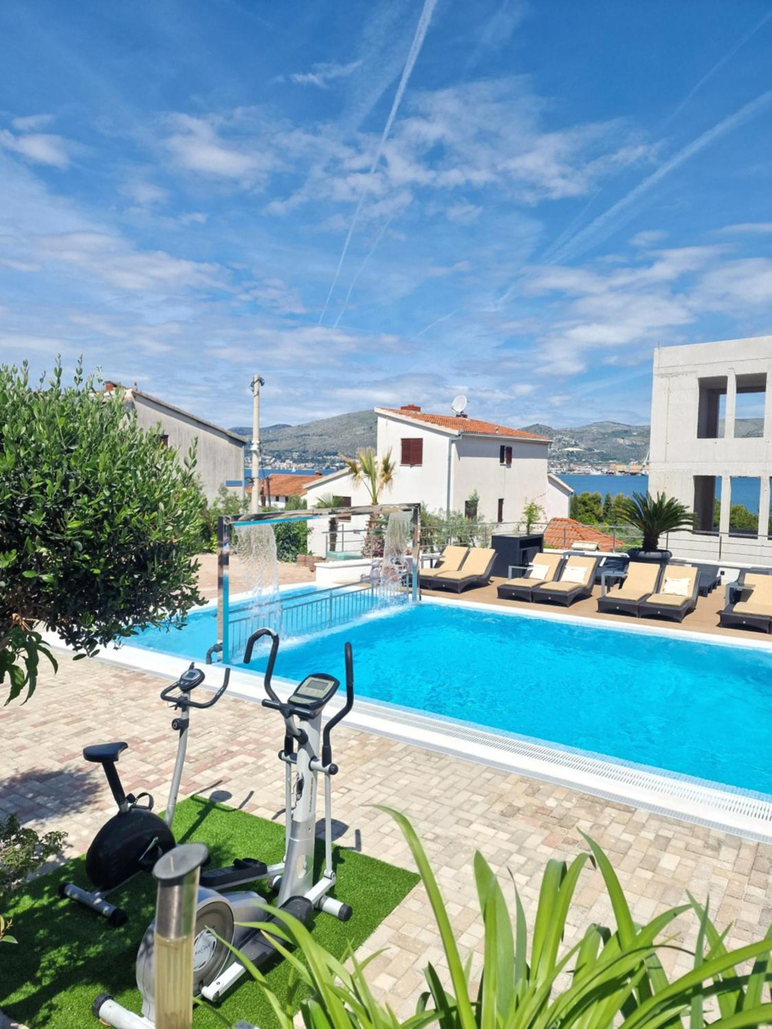 Apartments Silva Trogir Exterior foto